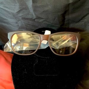 🆕 Guess Glasses Frames with Case and Plastic lenses 👓